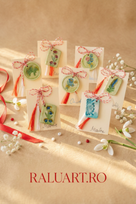 Poza cu Mărțișor hand-made din ceramică – Simboluri vesele de primăvară